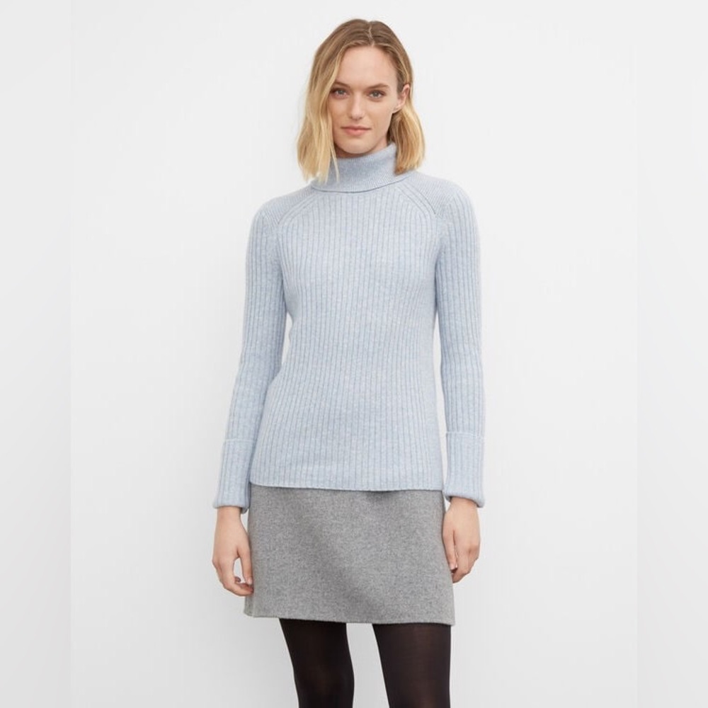 Club Monaco Signature Mix Rib Turtleneck size Xs
